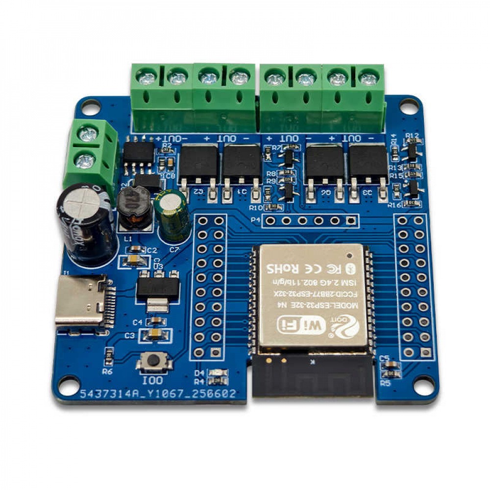 لوحة تطوير تعمل بالتيار المستم - مراجعة Esp32 Uart Module وسعره